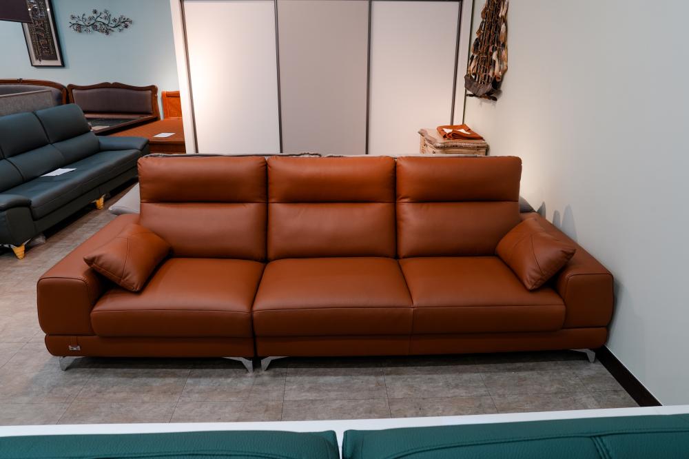 4인용 가죽소파(꼬냑)