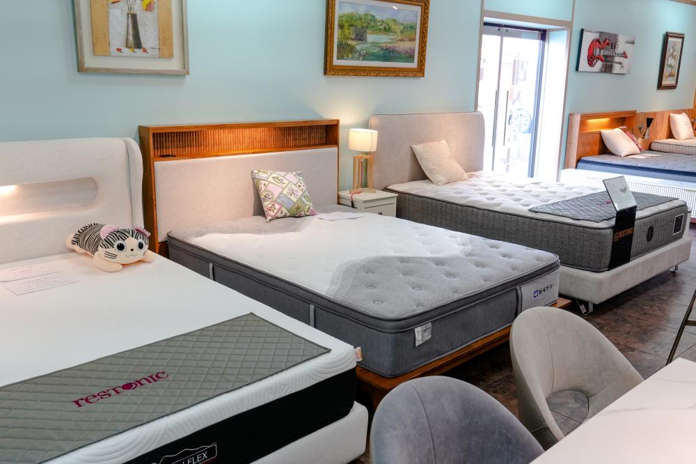 원목 패브릭 침대