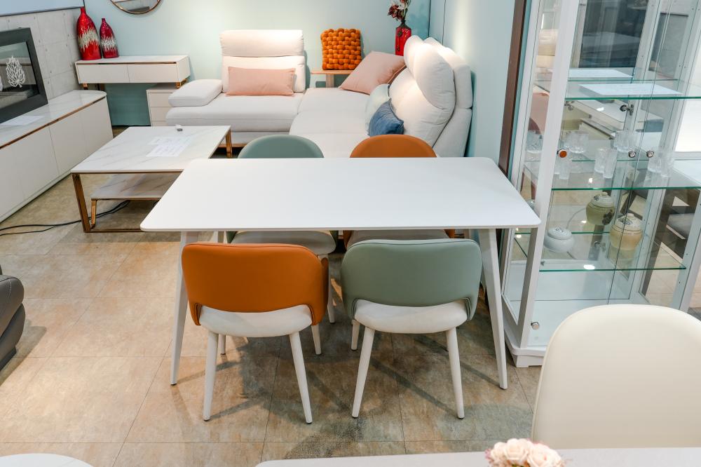 무광 화이트 4인 세라믹 식탁세트