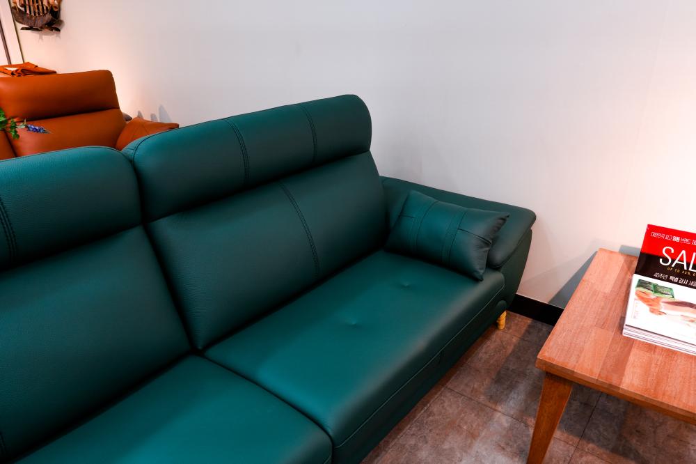 4인 가죽소파